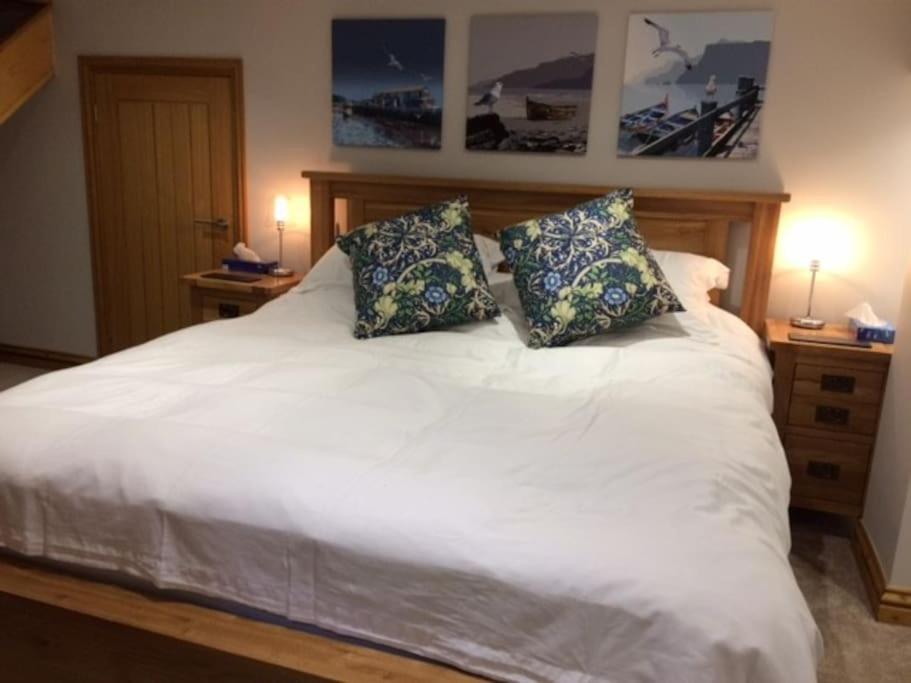 River Road, Littlehampton, Executive * Littlehampton
